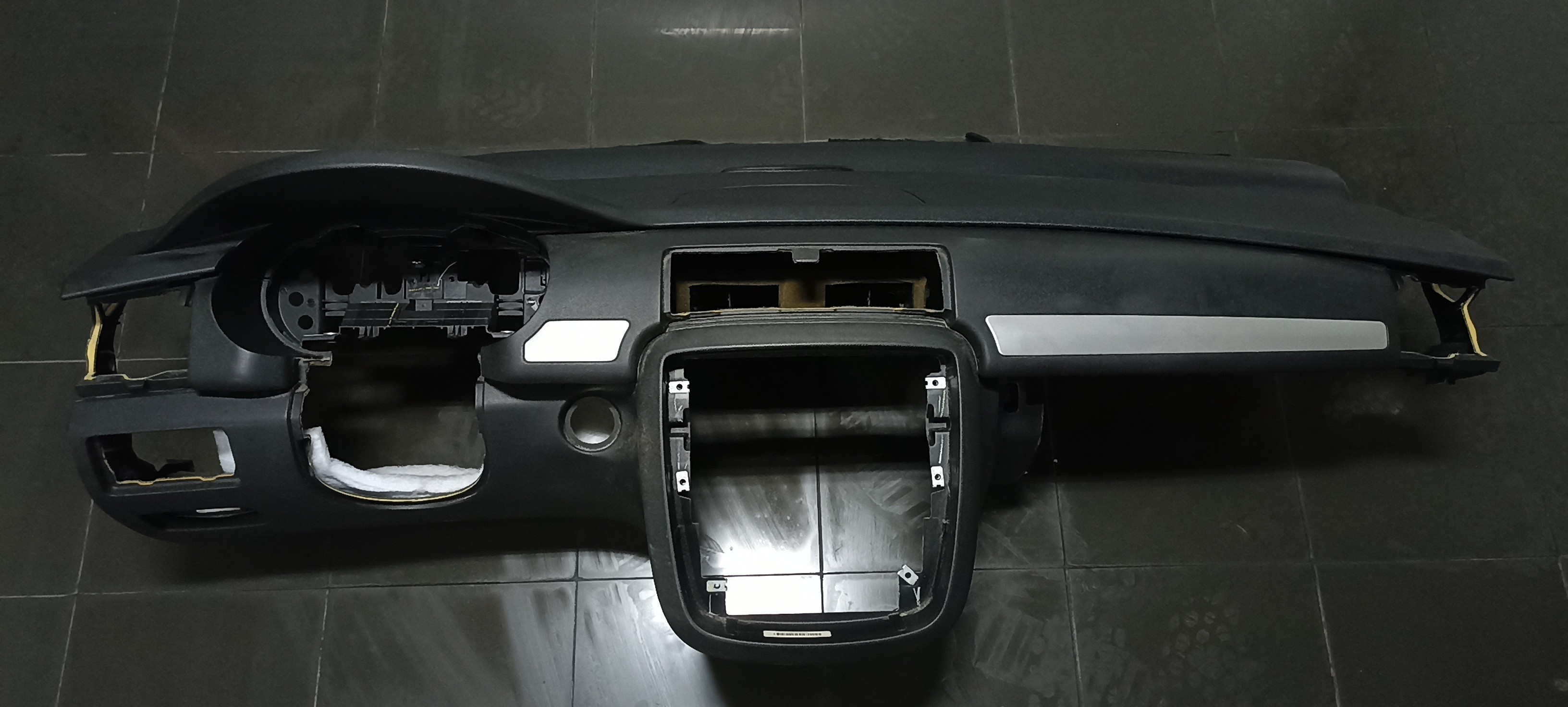Dashboard MERCEDES-BENZ R-CLASS (W251, V251) | 05 - 17