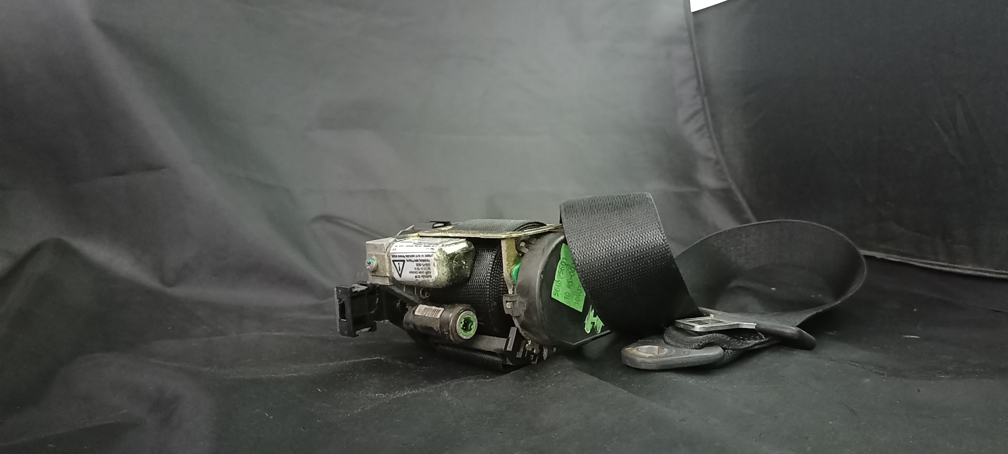 Cinto / Pré-tensor MERCEDES-BENZ E-CLASS T-Model (S210) | 96 - 03