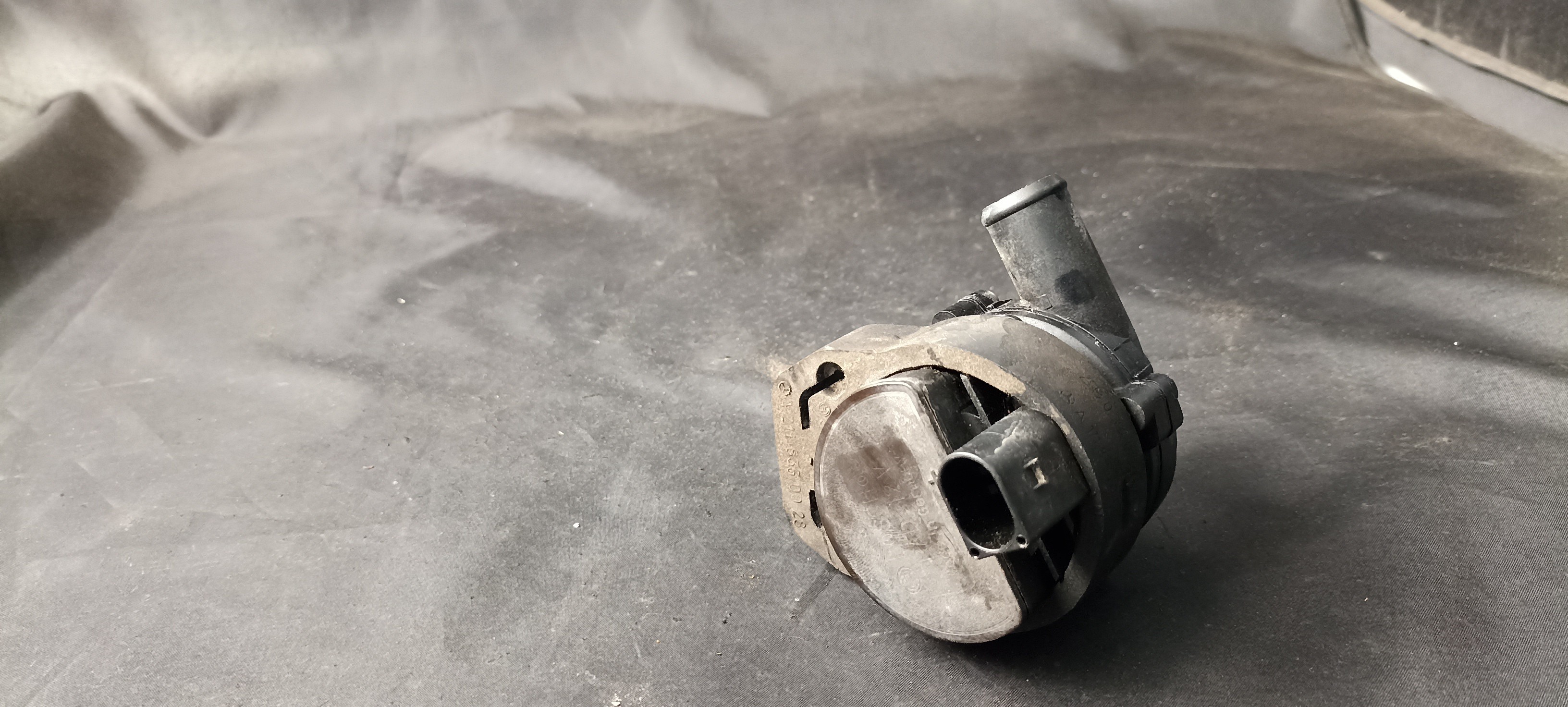 Bomba MERCEDES-BENZ SLK (R171) | 04 - 11