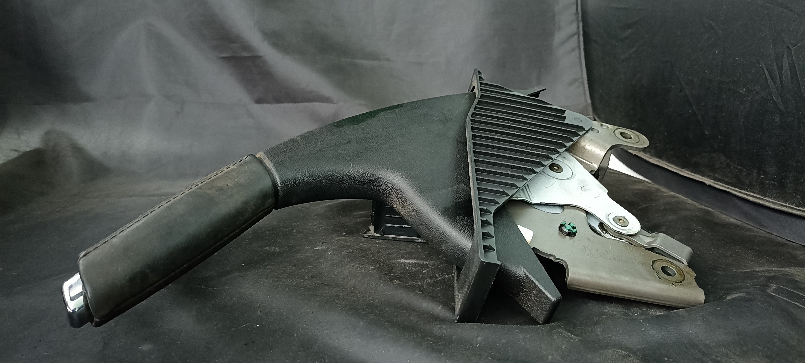 Puxador Travao de Estacionamento MERCEDES-BENZ A-CLASS (W169) | 04 - 12