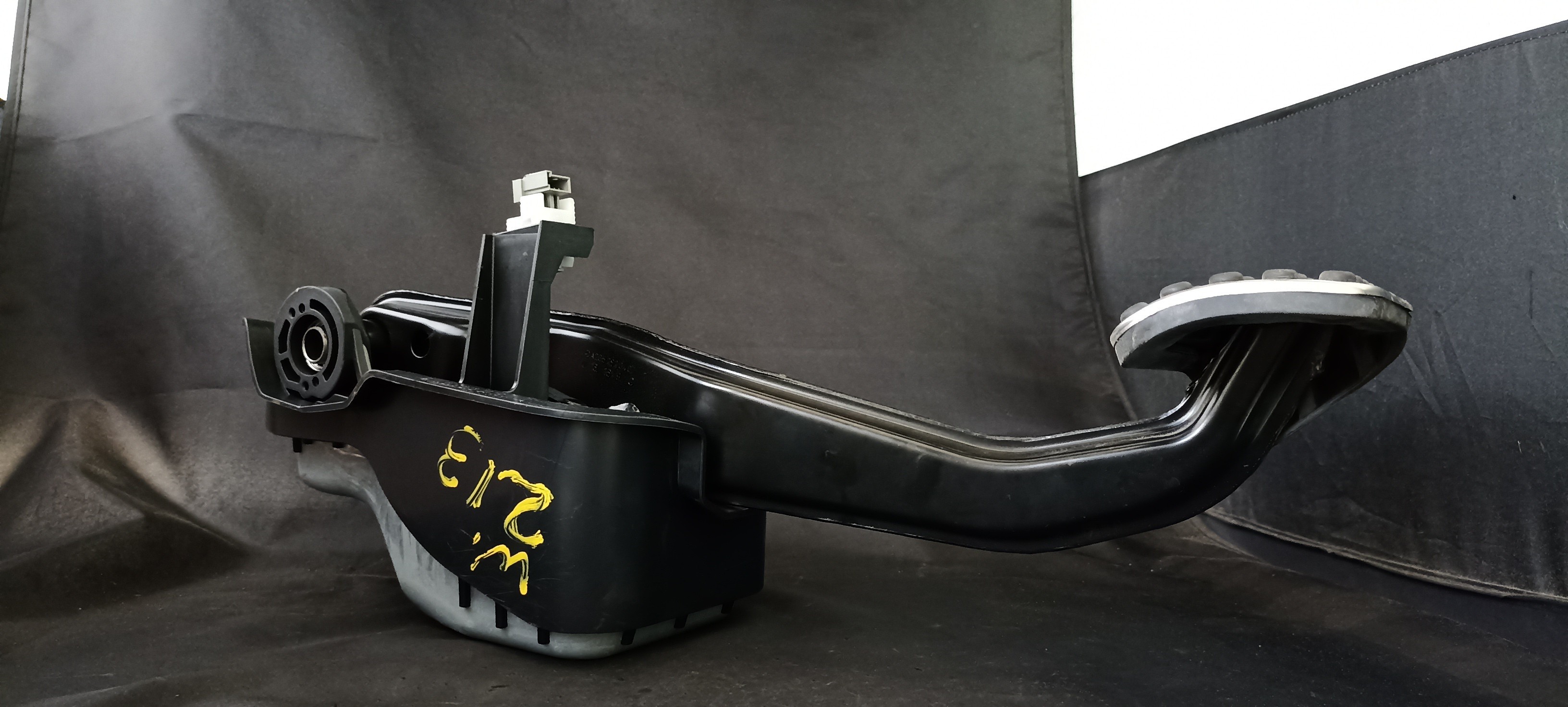 Pedal MERCEDES-BENZ E-CLASS T-Model (S213) | 16 - 