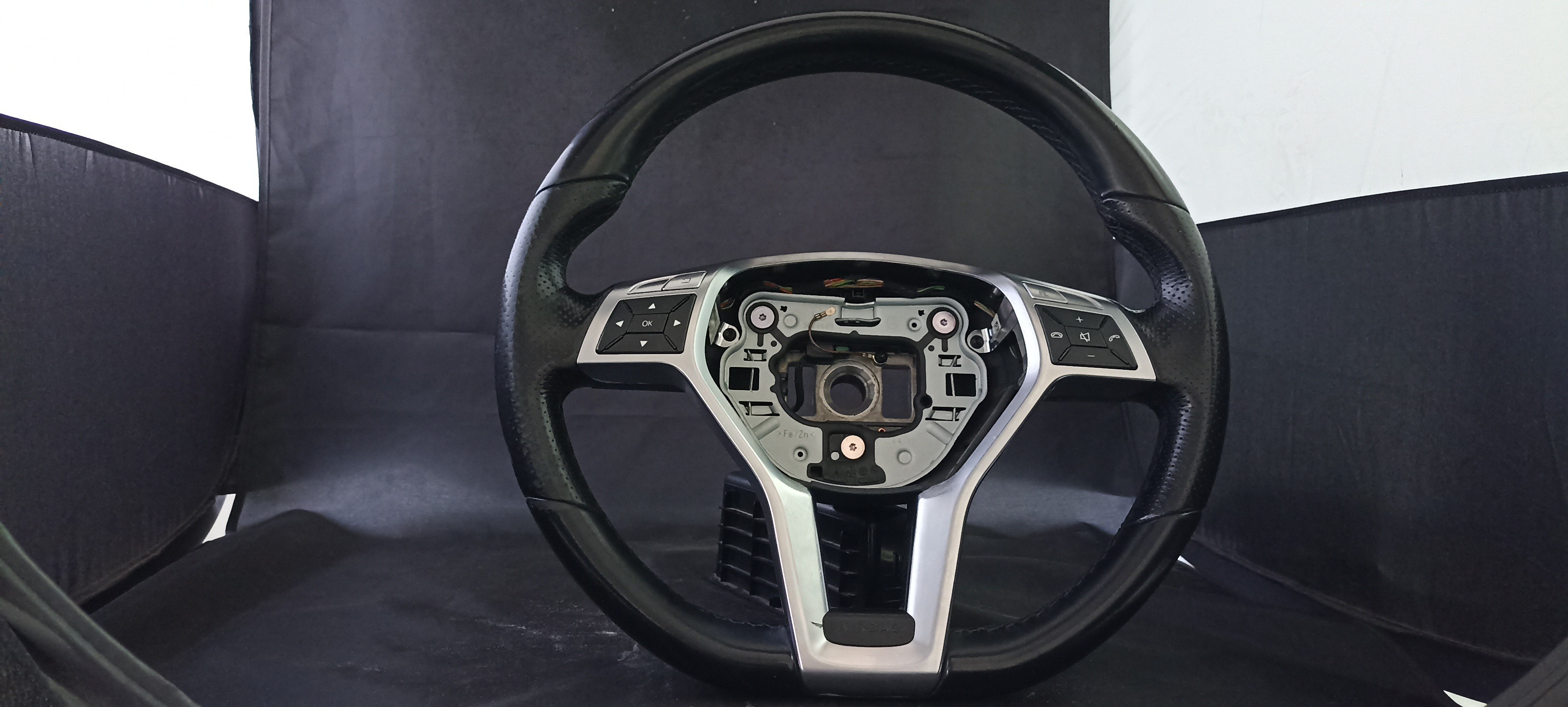 volant MERCEDES-BENZ C-CLASS (W204) | 07 - 15