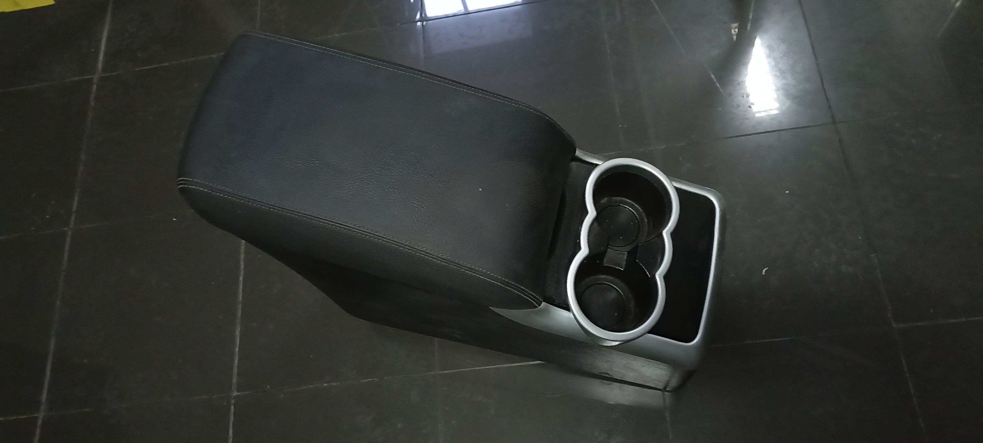 Apoio Braço MERCEDES-BENZ R-CLASS (W251, V251) | 05 - 17