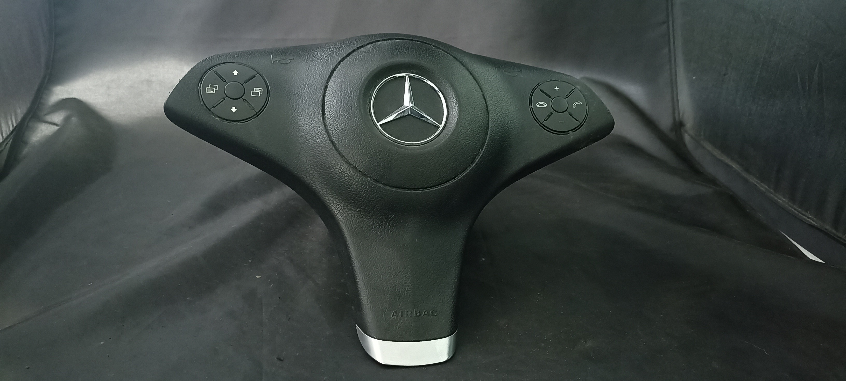 Airbag Volante MERCEDES-BENZ CLS (C219) | 04 - 11