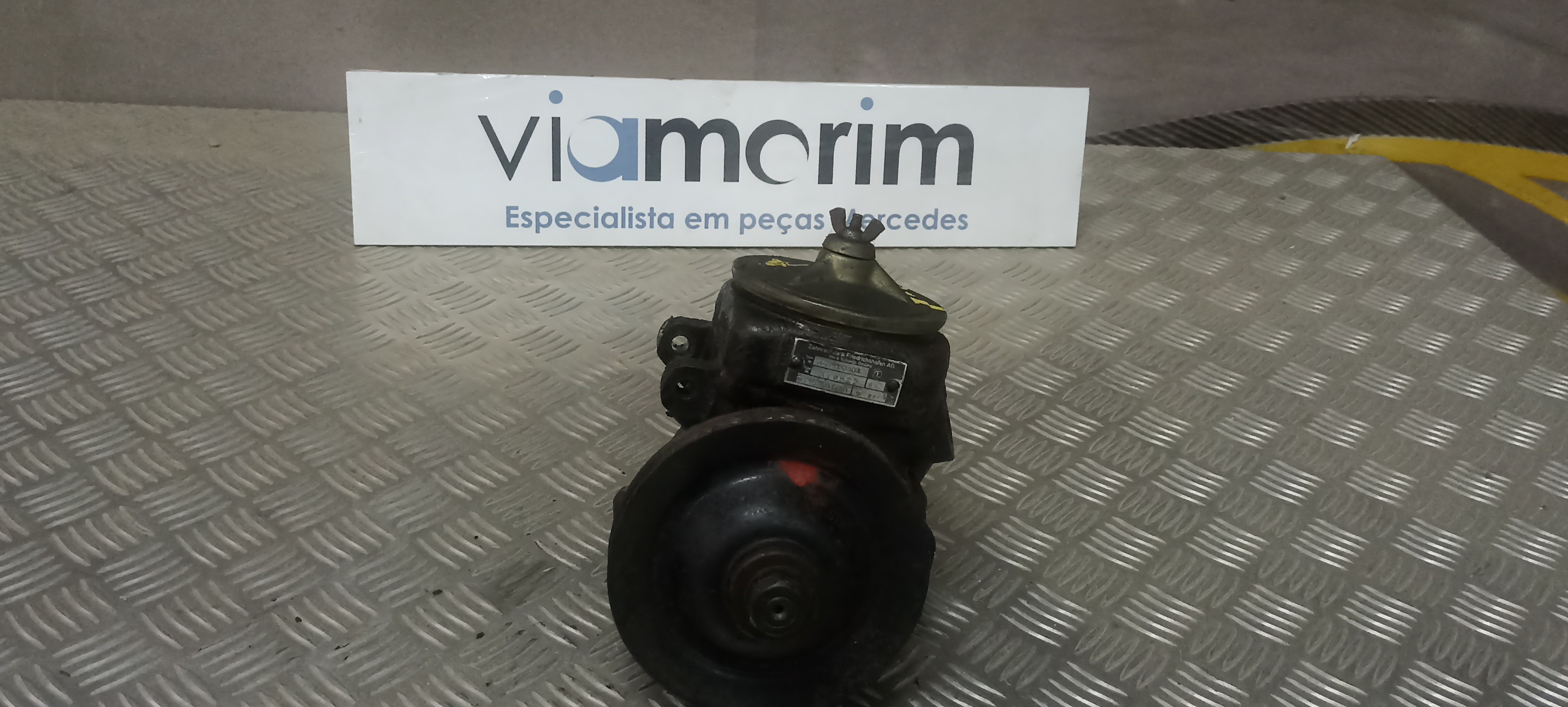 Bomba Direcao Assistida MERCEDES-BENZ S-CLASS (W116) | 72 - 80