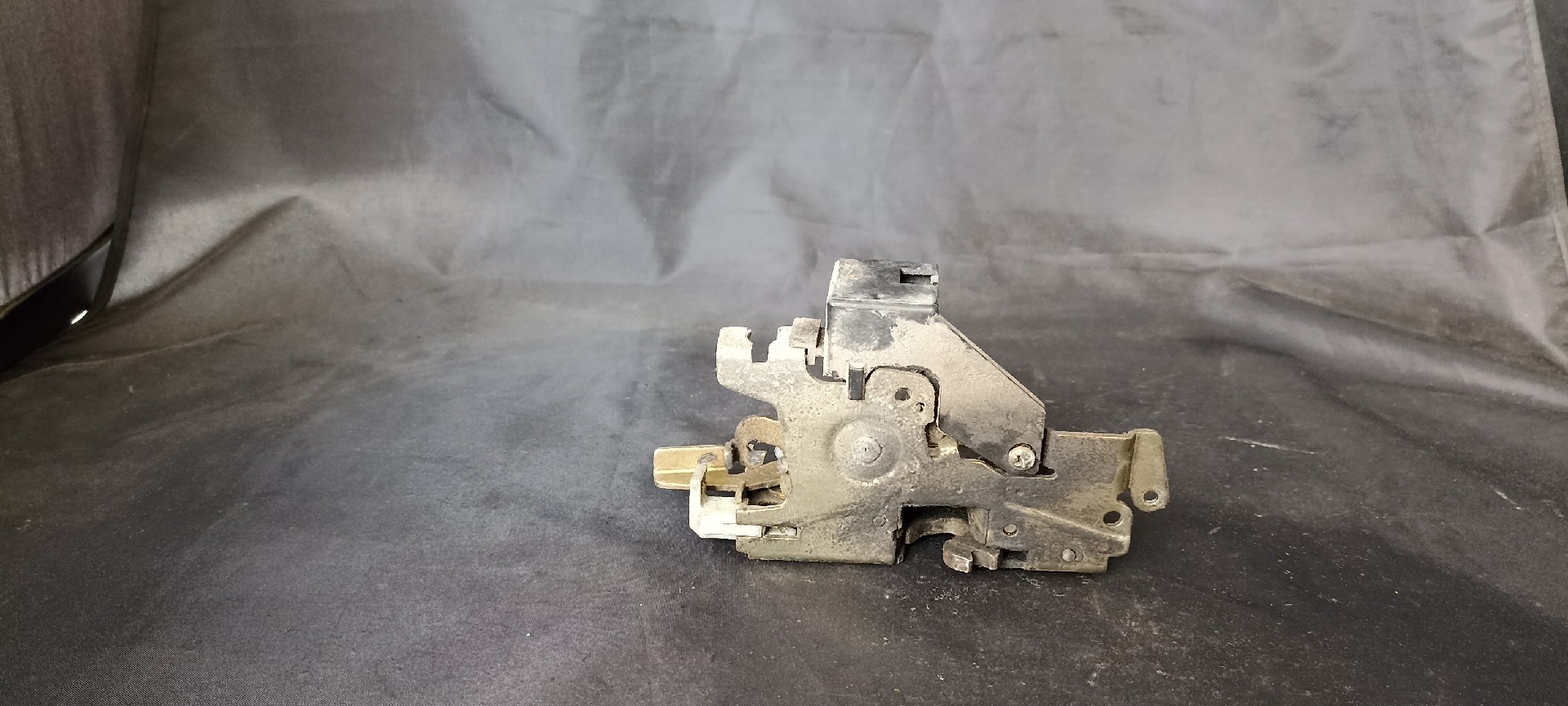 Fecho Porta MERCEDES-BENZ SPRINTER 3-t Autocarro (903) | 95 - 06