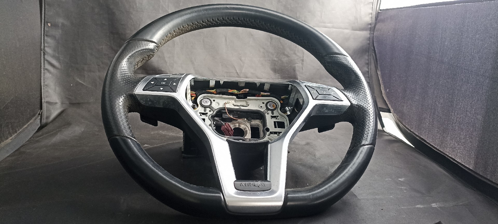 volant MERCEDES-BENZ C-CLASS (W204) | 07 - 15