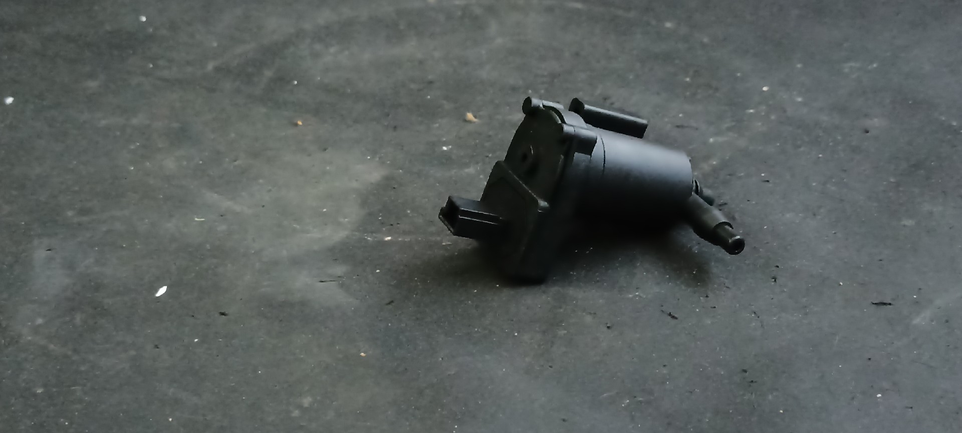 Bomba MERCEDES-BENZ C-CLASS (W203) | 00 - 07