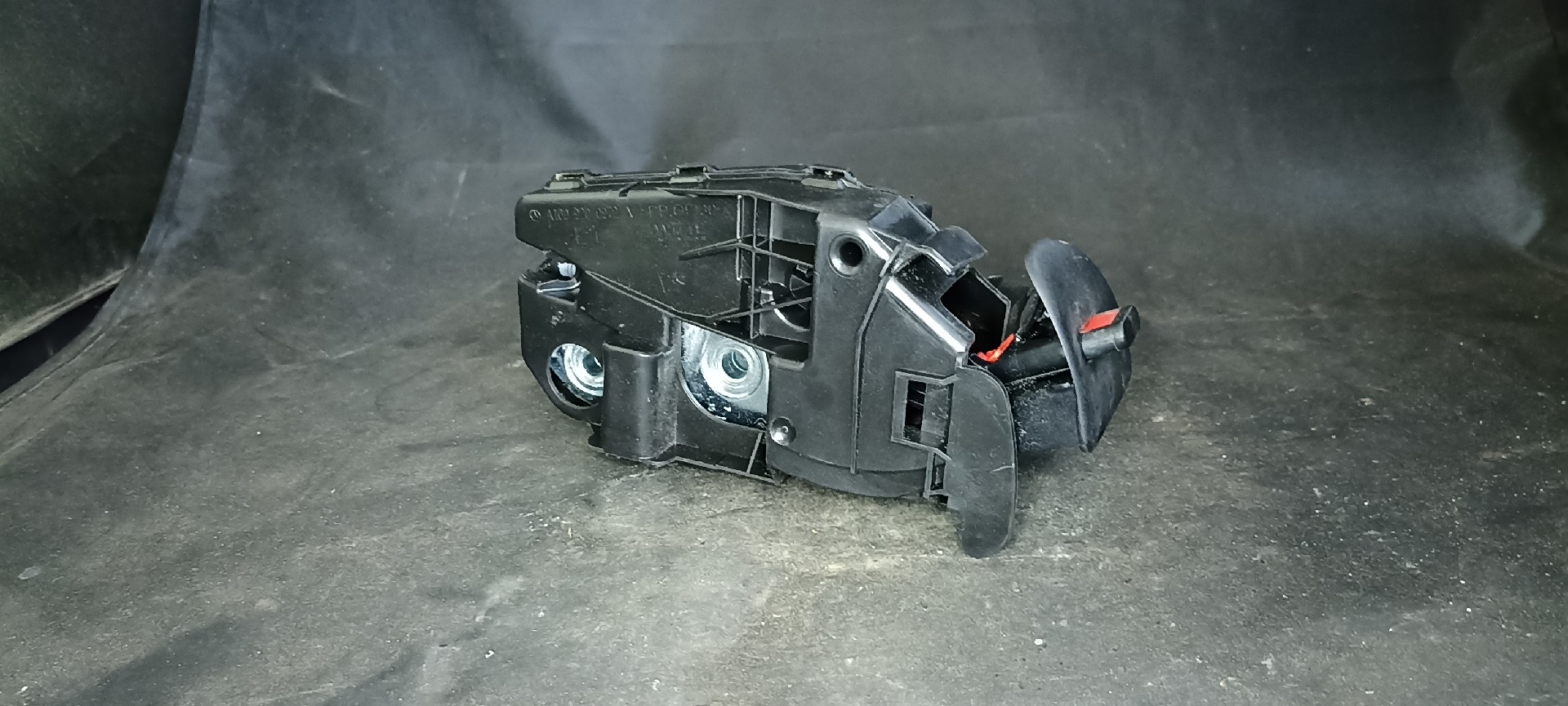 Fecho Banco MERCEDES-BENZ B-CLASS (W245) | 05 - 11