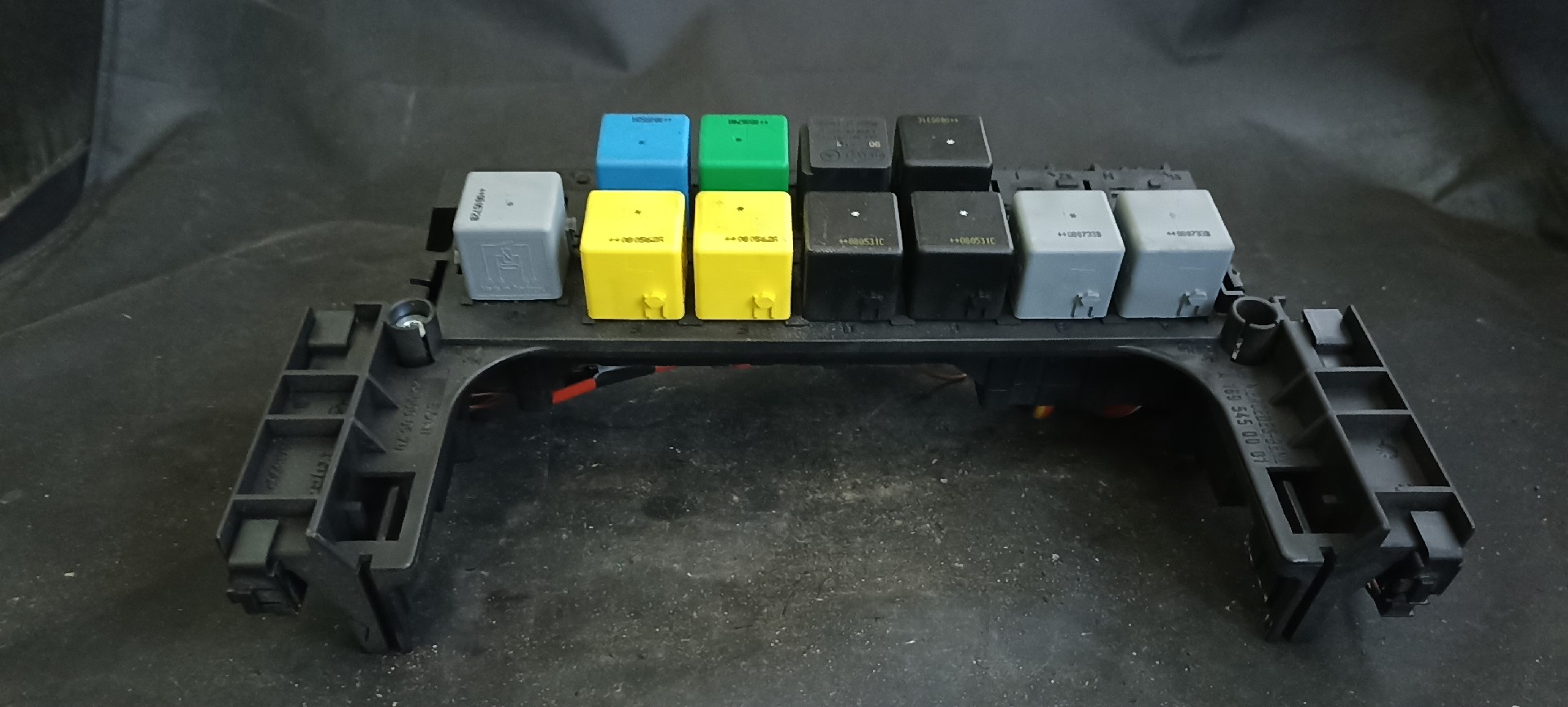 Caixa Fusiveis / SAM MERCEDES-BENZ A-CLASS (W169) | 04 - 12