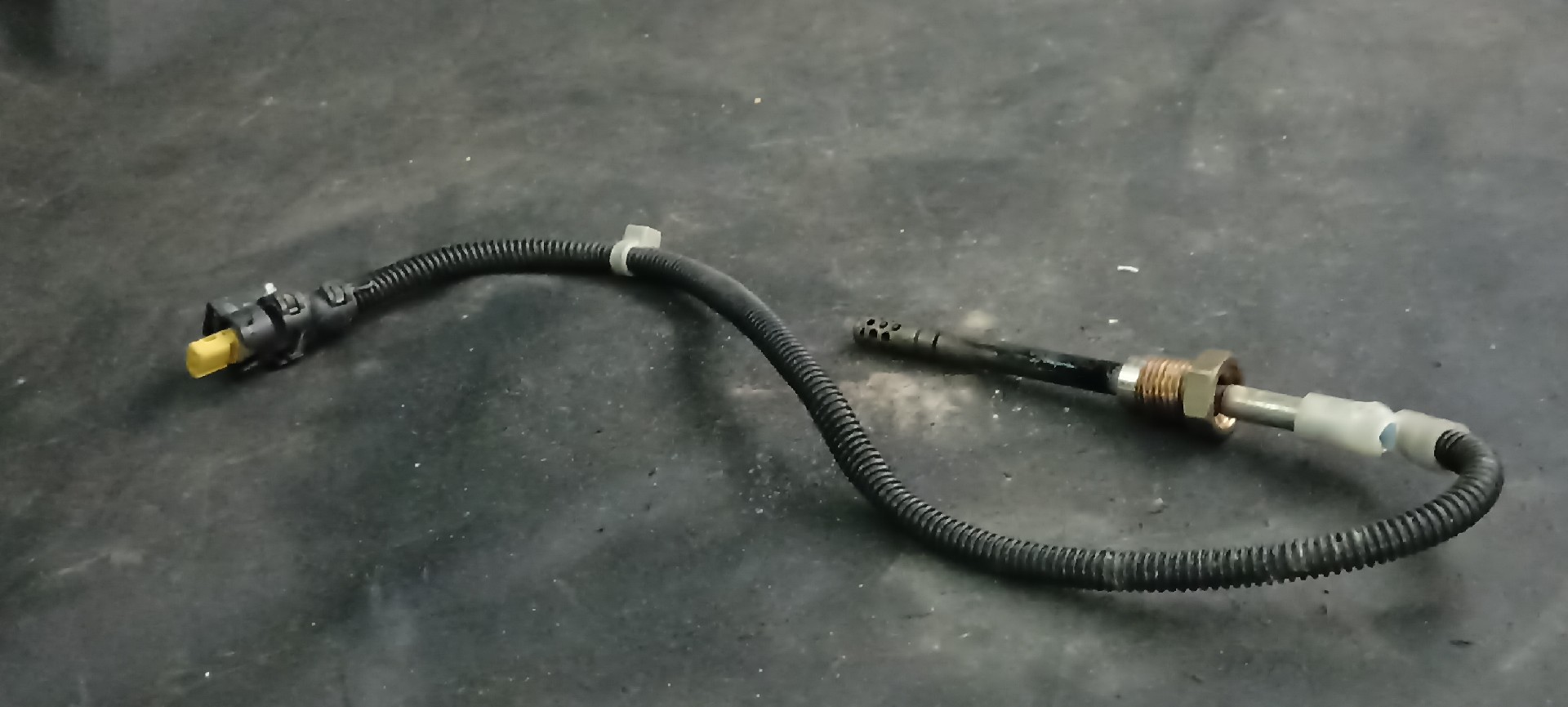 Sonda MERCEDES-BENZ C-CLASS (W205) | 13 - 