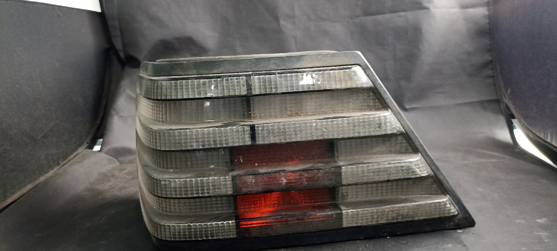 Farolim De Stop MERCEDES-BENZ TRÊS VOLUMES (W124) | 84 - 93