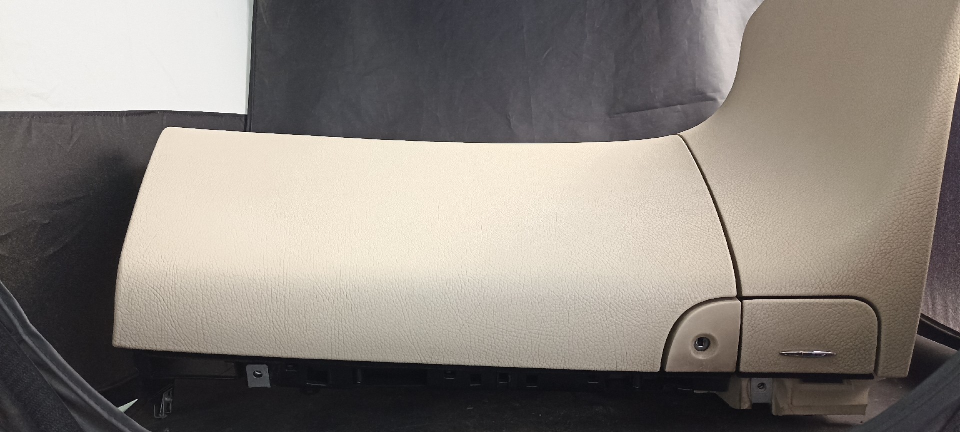 Porta Luvas MERCEDES-BENZ E-CLASS (W211) | 02 - 09