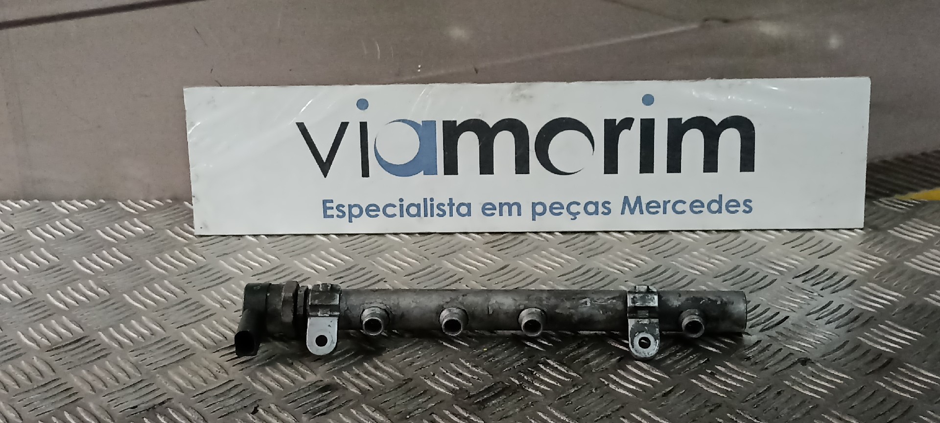 Regua de Injecao MERCEDES-BENZ CLS (C219) | 04 - 11