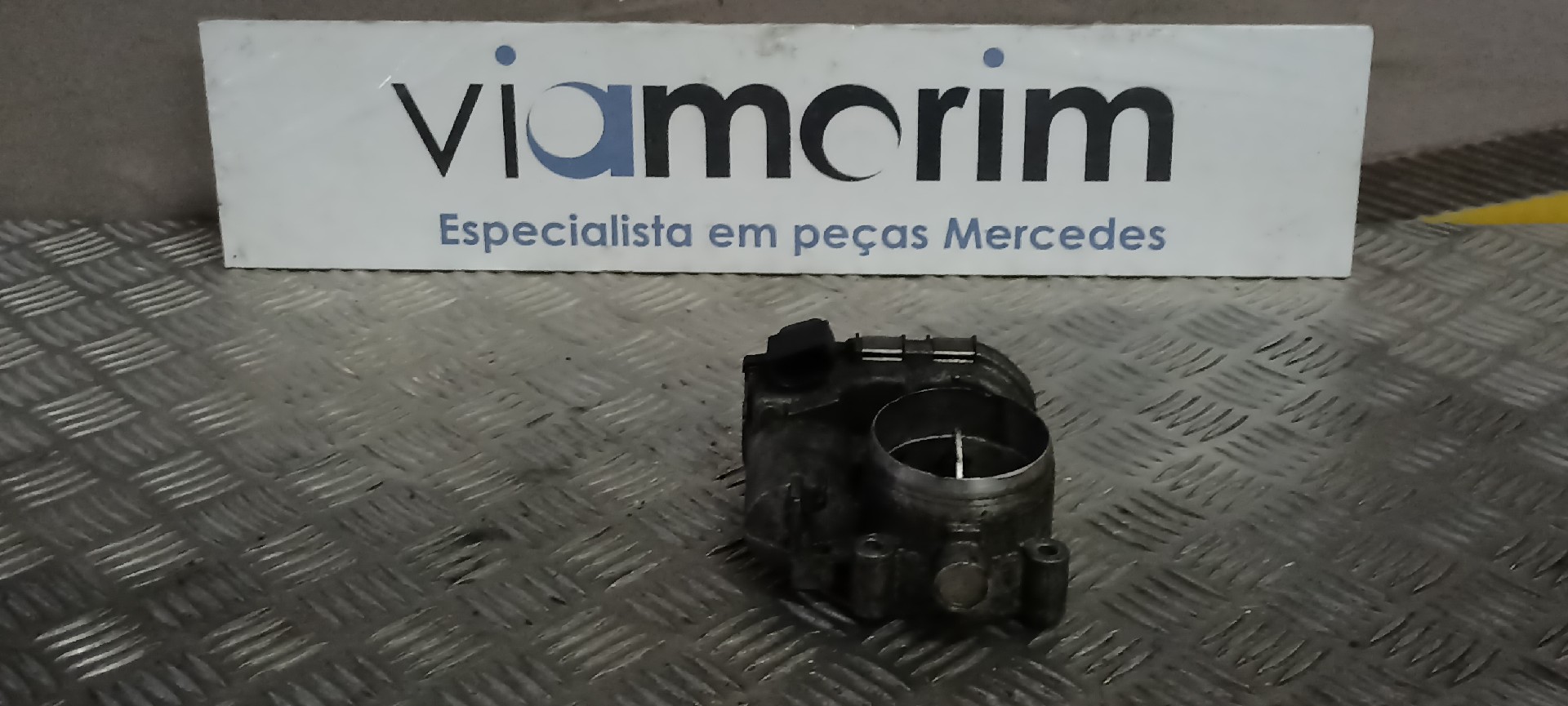 Borboleta MERCEDES-BENZ C-CLASS (W204) | 07 - 15