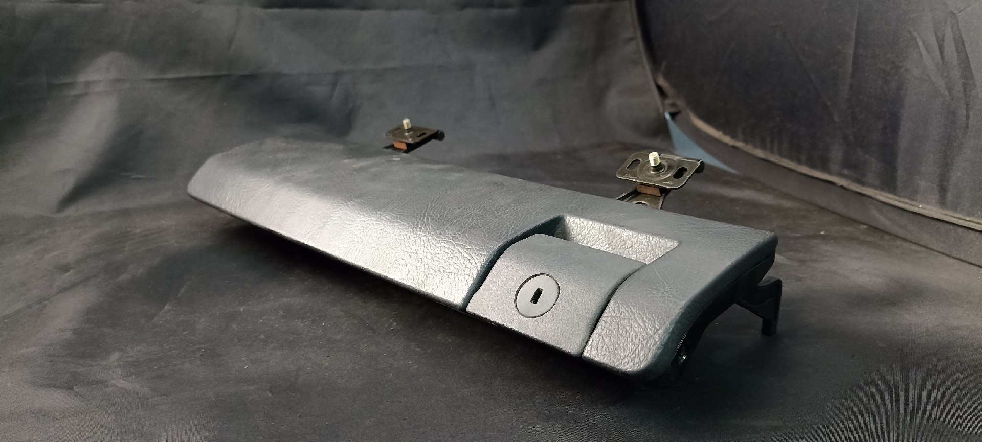 Porta Luvas MERCEDES-BENZ C-CLASS (W202) | 93 - 00