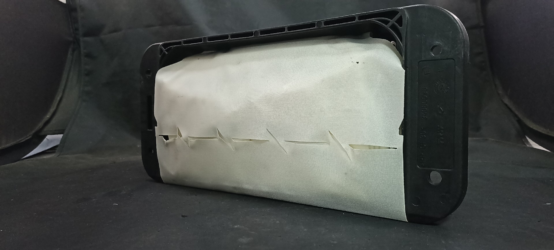 Airbag Passageiro MERCEDES-BENZ CLS (C218) | 11 - 17