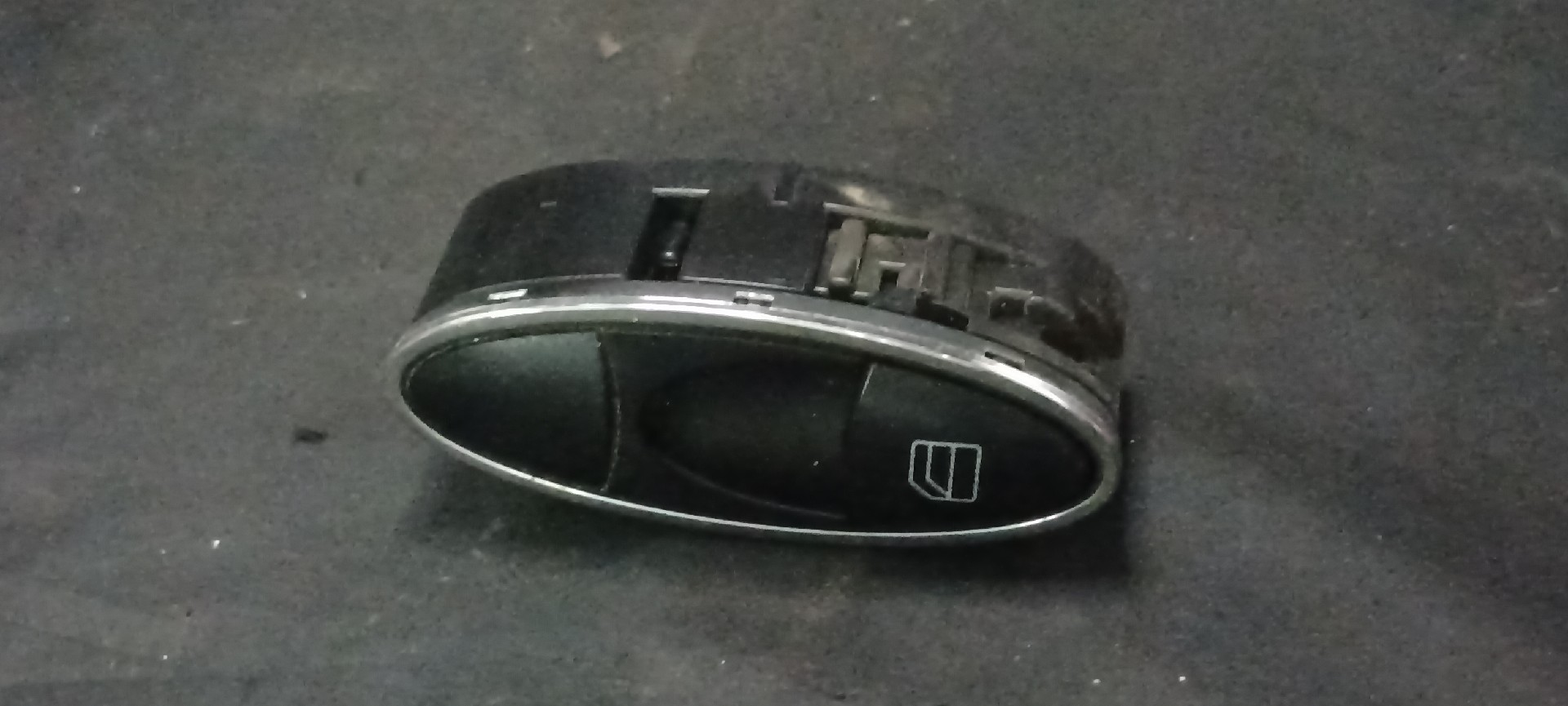 Interruptor MERCEDES-BENZ E-CLASS (W211) | 02 - 09