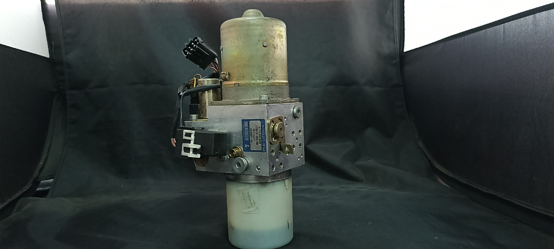 Bomba MERCEDES-BENZ SLK (R170) | 96 - 04