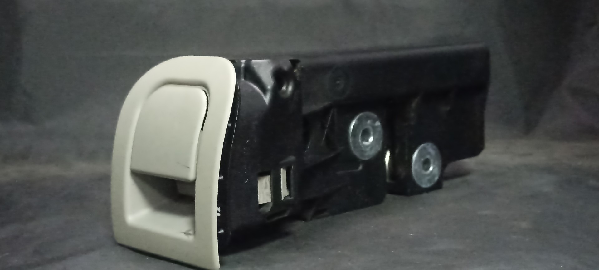 Fecho Banco MERCEDES-BENZ E-CLASS T-Model (S211) | 03 - 09