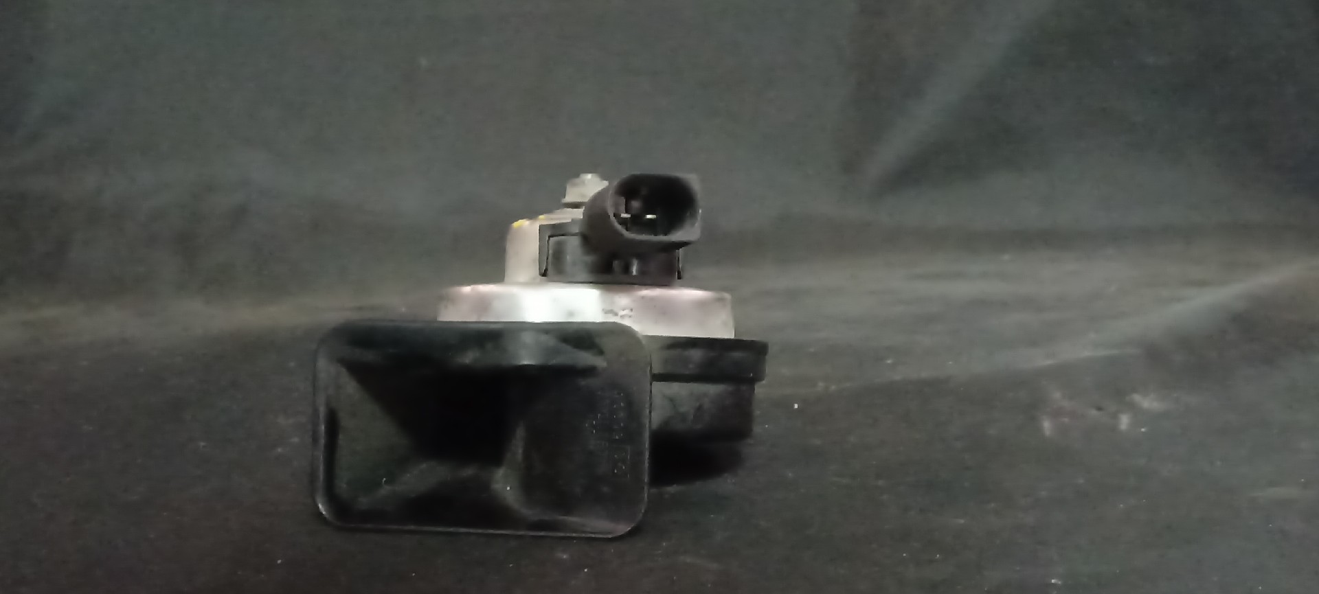 Buzina MERCEDES-BENZ A-CLASS (W176) | 12 - 18