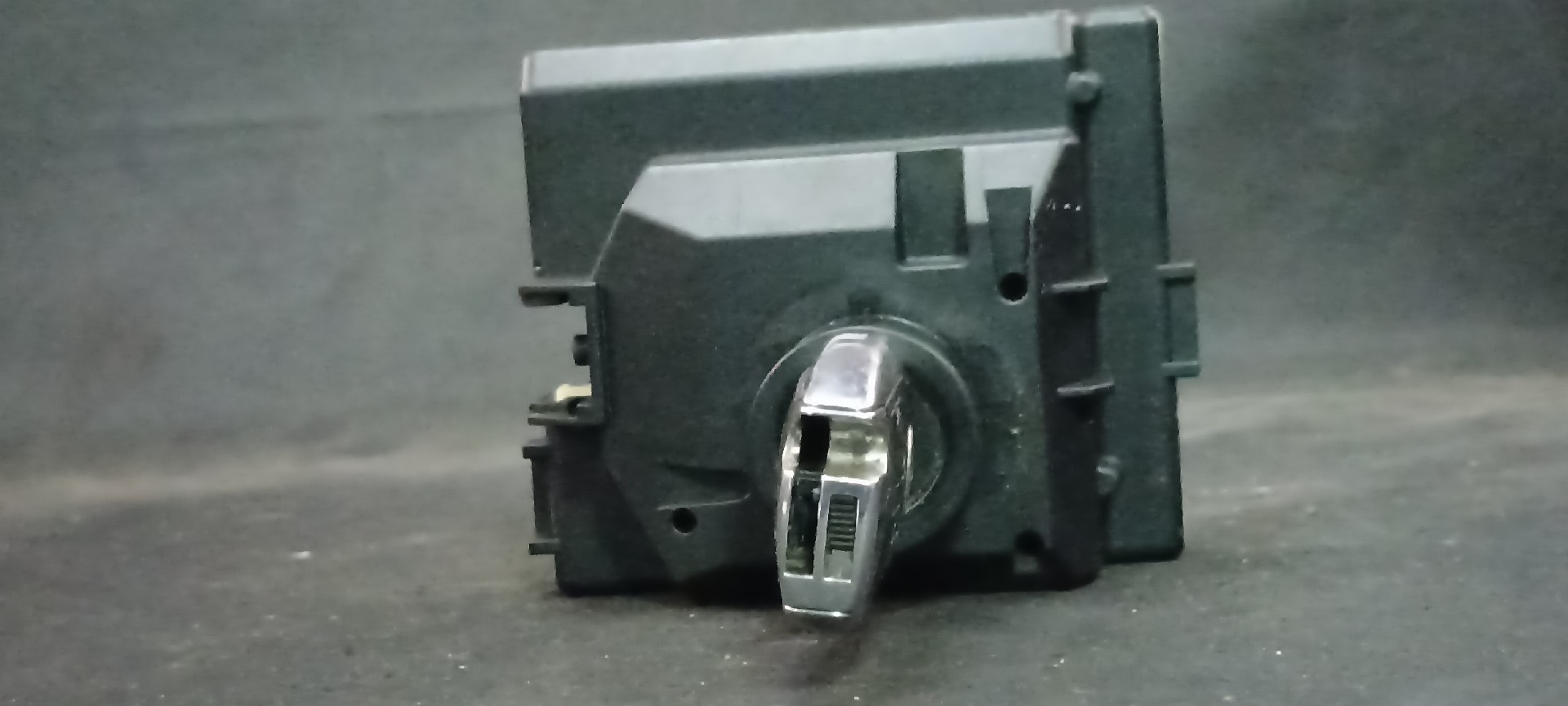 EZS - Interruptor de Ignicao e Partida MERCEDES-BENZ C-CLASS (W205) | 13 - 