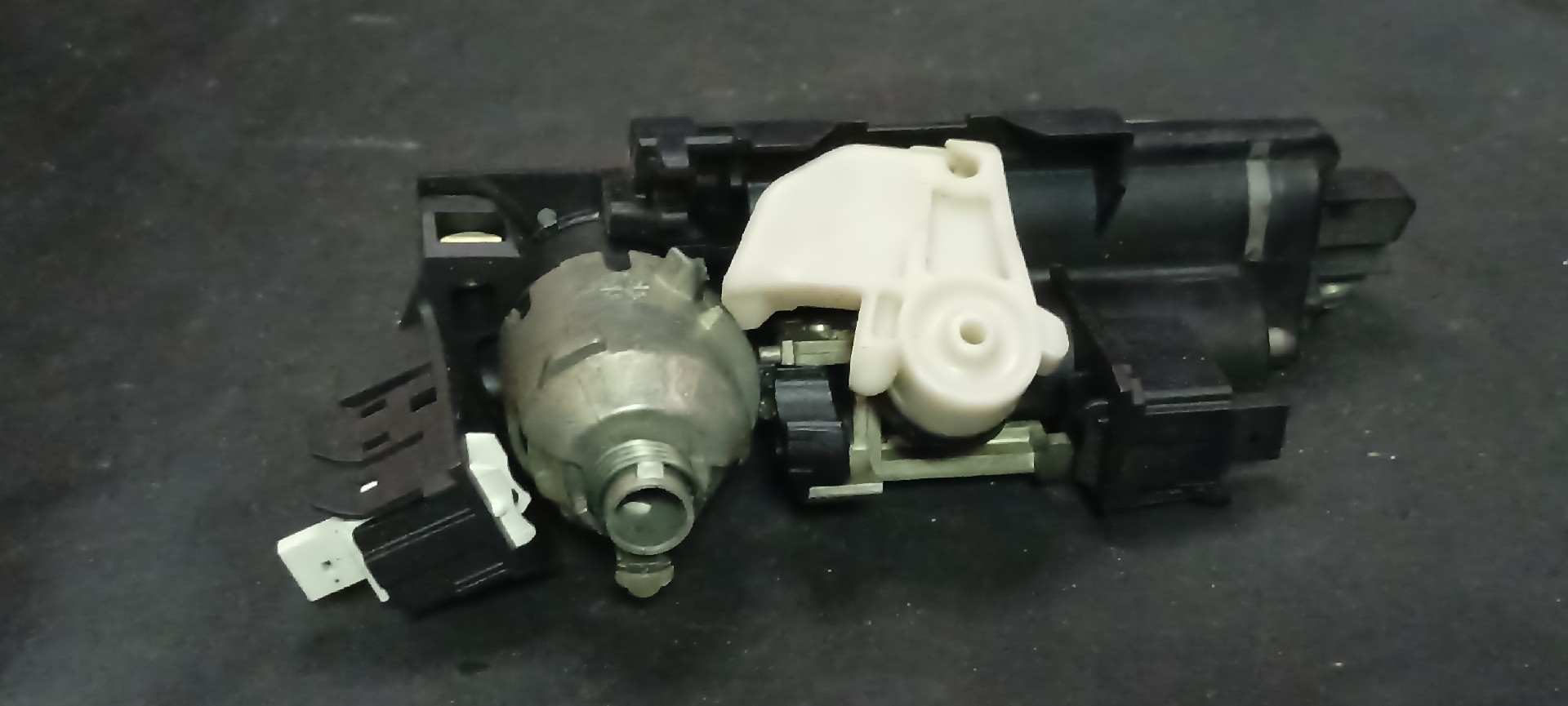 Puxador Mala MERCEDES-BENZ C-CLASS (W203) | 00 - 07 Imagem-1