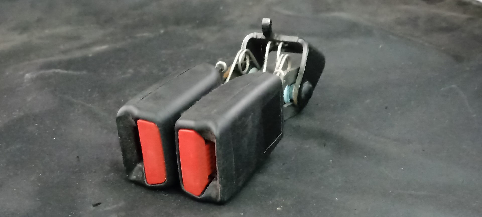 Encaixe Cinto MERCEDES-BENZ E-CLASS T-Model (S211) | 03 - 09