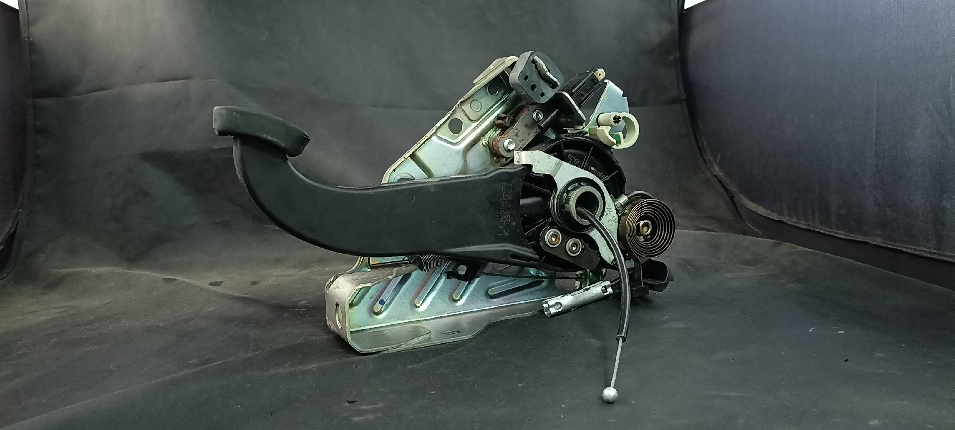Pedal MERCEDES-BENZ C-CLASS T-Model (S204) | 07 - 14