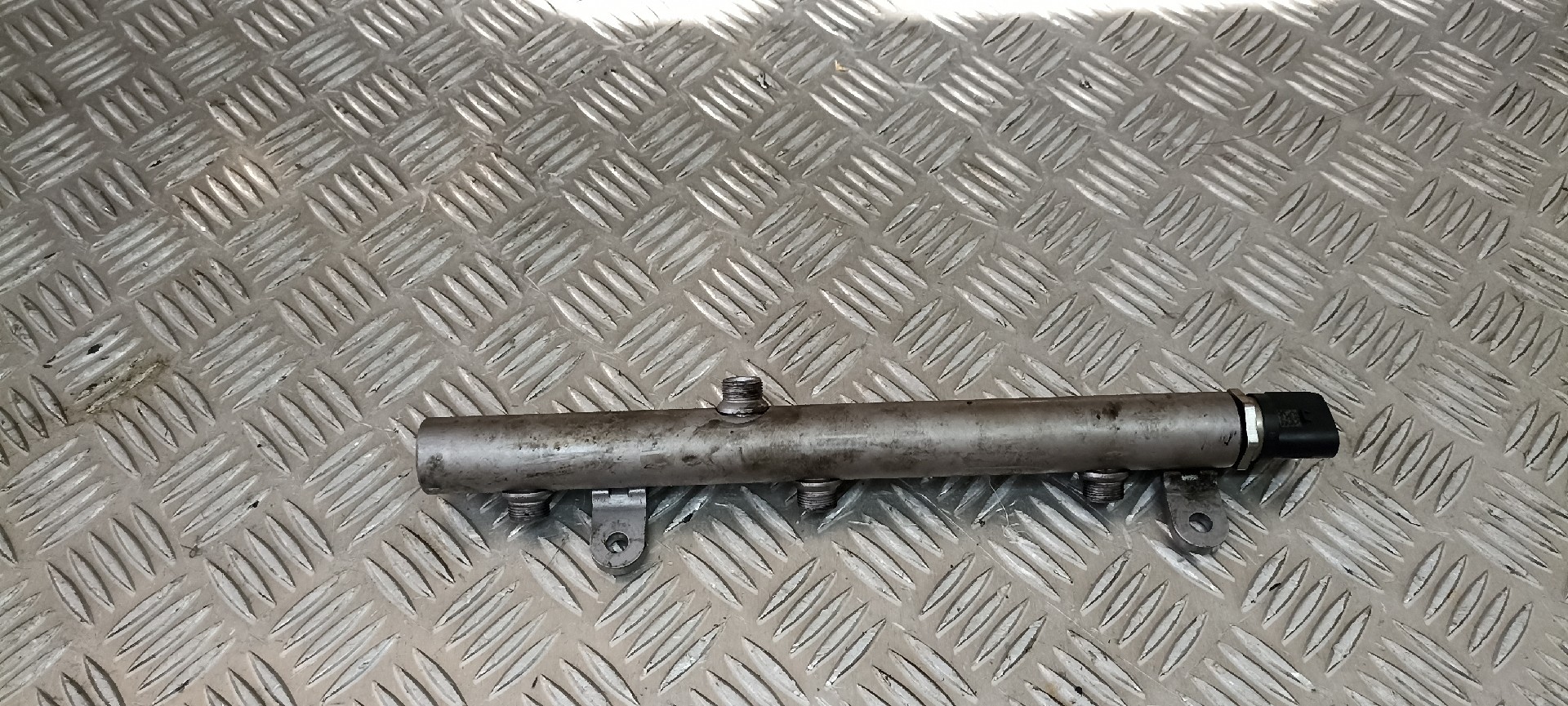 Regua de Injecao MERCEDES-BENZ CLS (C219) | 04 - 11