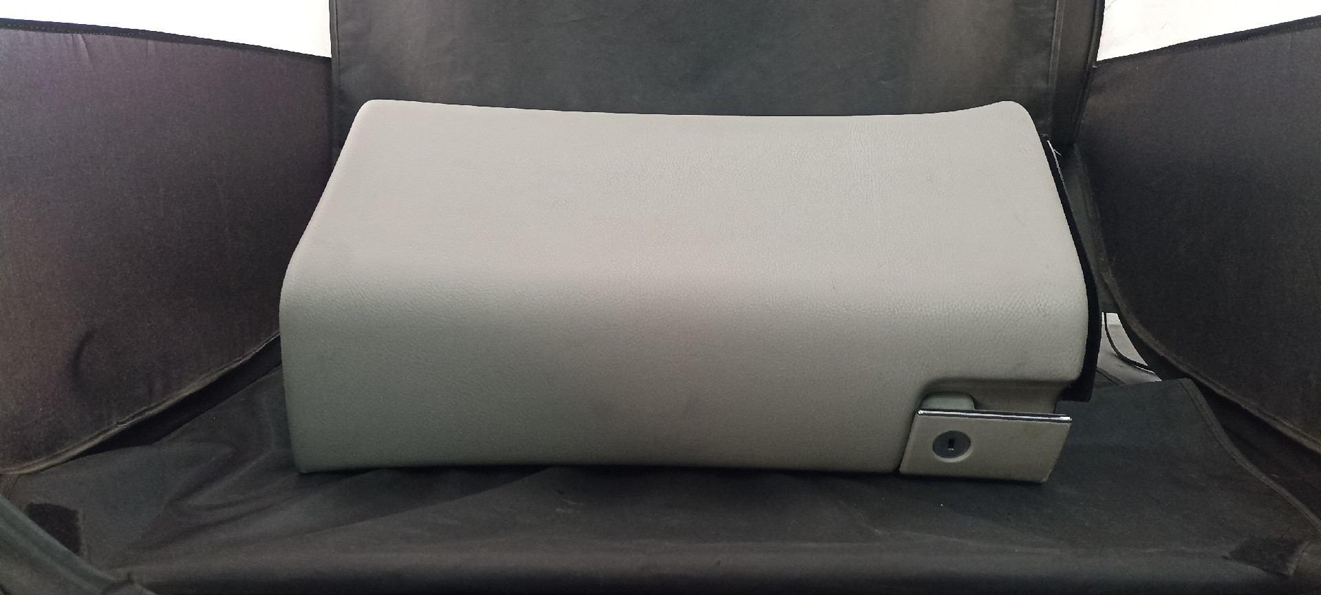 Porta Luvas MERCEDES-BENZ C-CLASS Coupe Sport (CL203) | 01 - 11