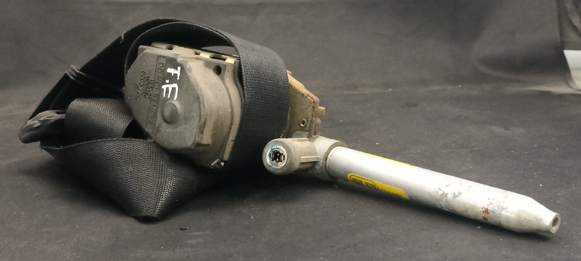 Cinto / Pré-tensor MERCEDES-BENZ E-CLASS (W210) | 95 - 03