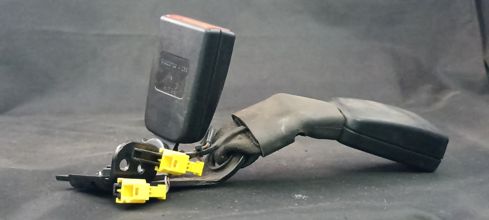 Pre-Tensioners/Belts MERCEDES-BENZ E-CLASS (W212) | 09 - 16
