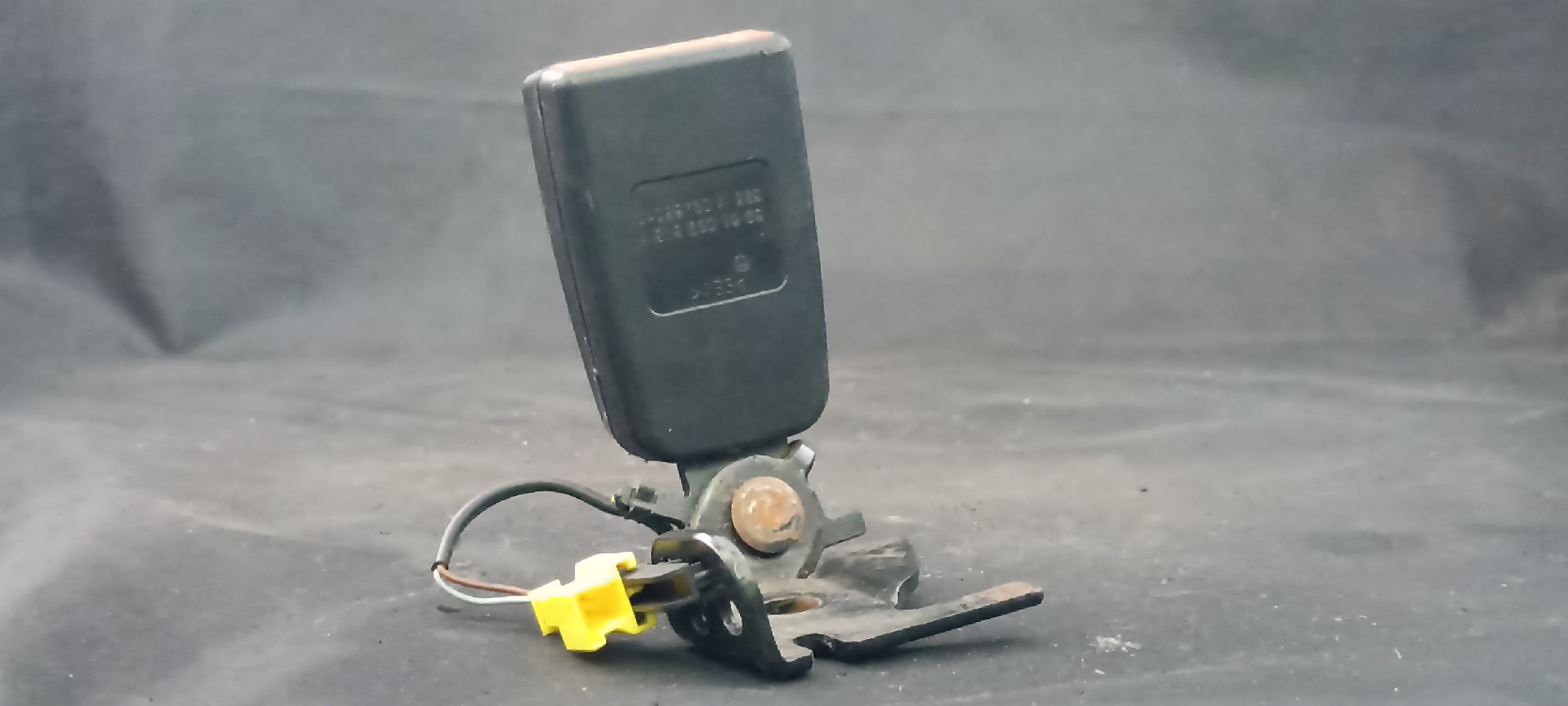 Pre-Tensioners/Belts MERCEDES-BENZ E-CLASS (W212) | 09 - 16