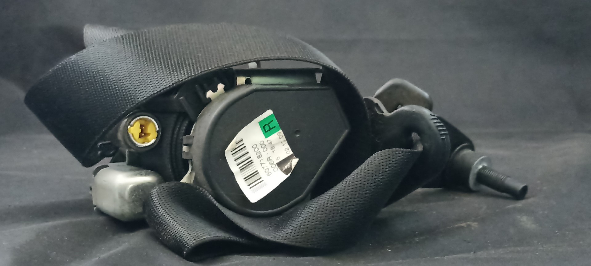 Cinto / Pré-tensor MERCEDES-BENZ A-CLASS (W169) | 04 - 12