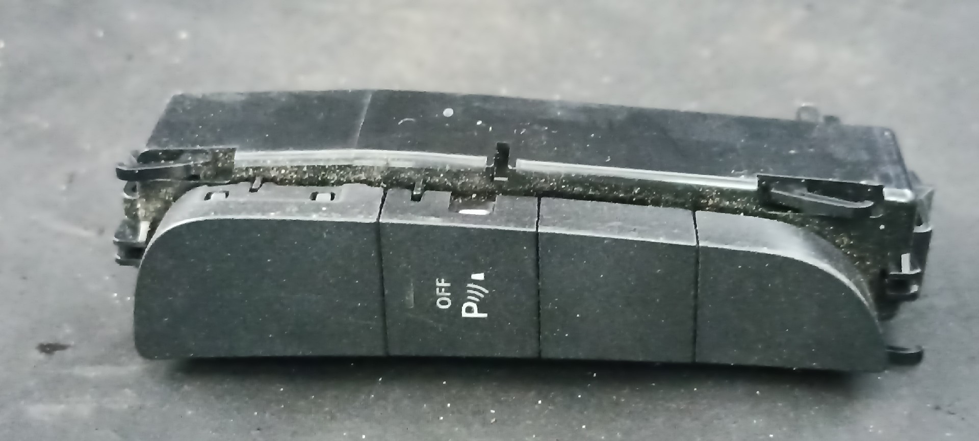 Interruptor MERCEDES-BENZ C-CLASS (W205) | 13 - 