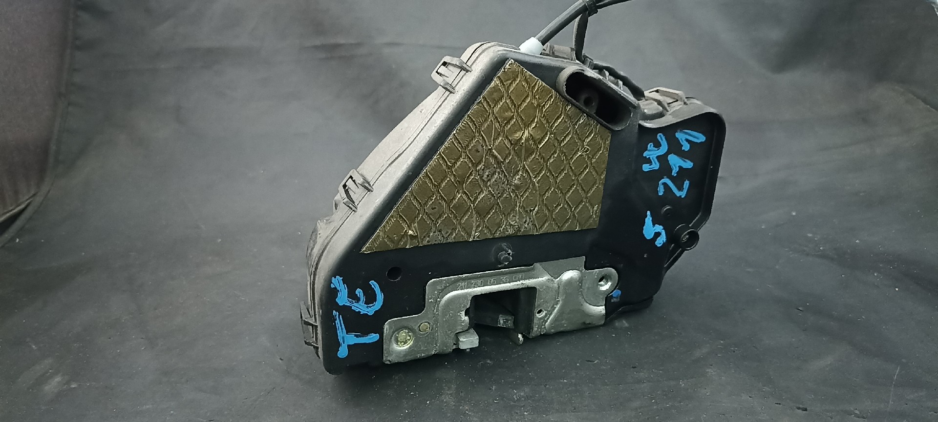 Fecho Porta MERCEDES-BENZ E-CLASS (W211) | 02 - 09