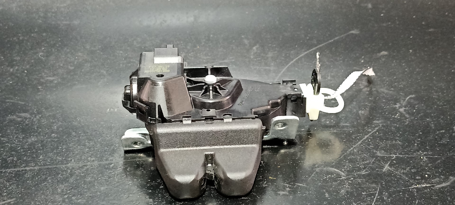 Fecho Mala MERCEDES-BENZ E-CLASS (W213) | 16 - 