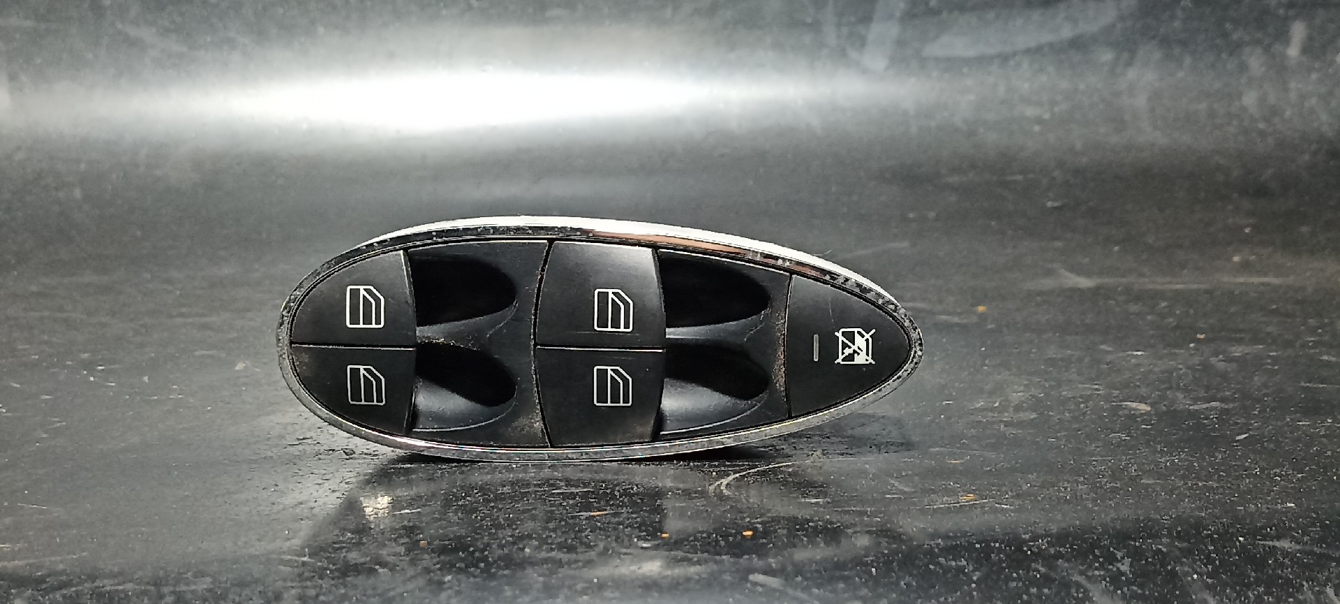 Comando Vidros MERCEDES-BENZ CLS (C219) | 04 - 11