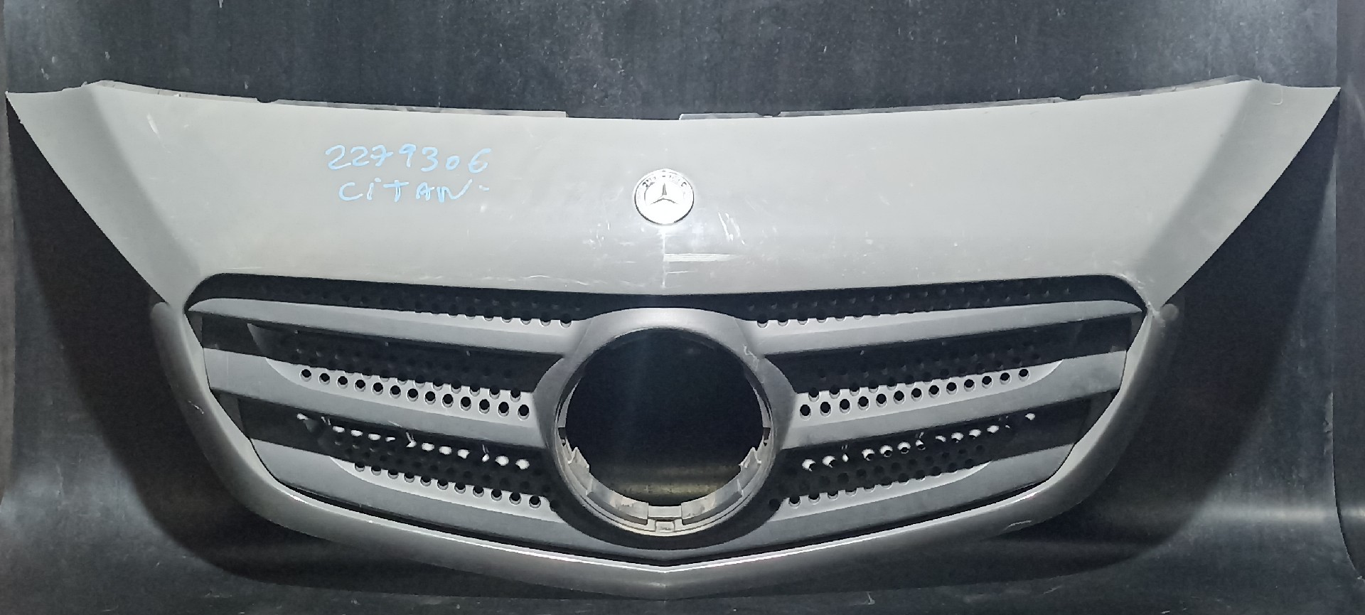 Grelha Frontal MERCEDES-BENZ CITAN Caixa (415) | 12 - 