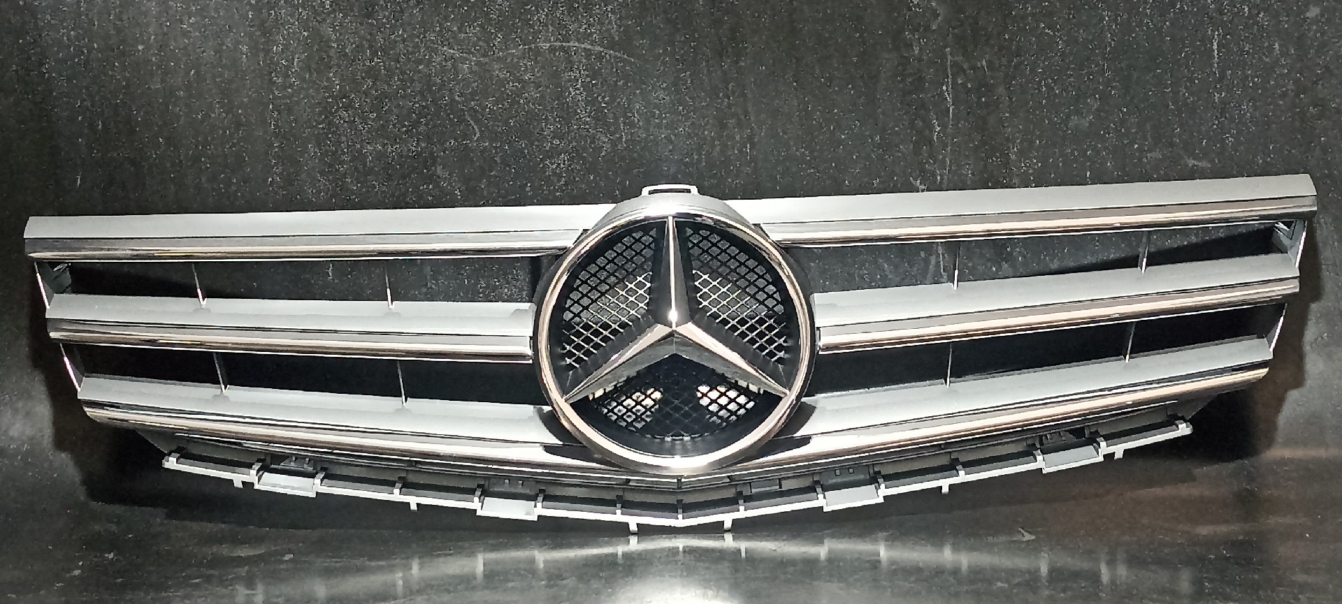 Grelha Frontal MERCEDES-BENZ A-CLASS (W169) | 04 - 12