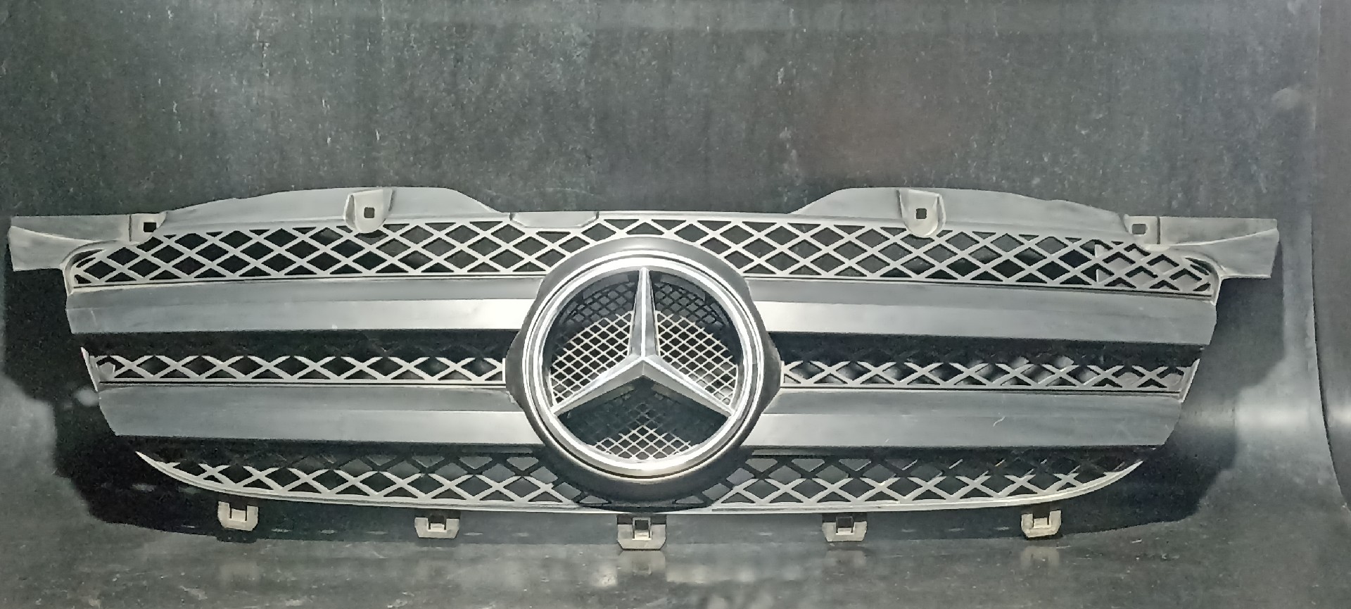 Grelha Frontal MERCEDES-BENZ SPRINTER 3-t Caixa (906) | 06 - 