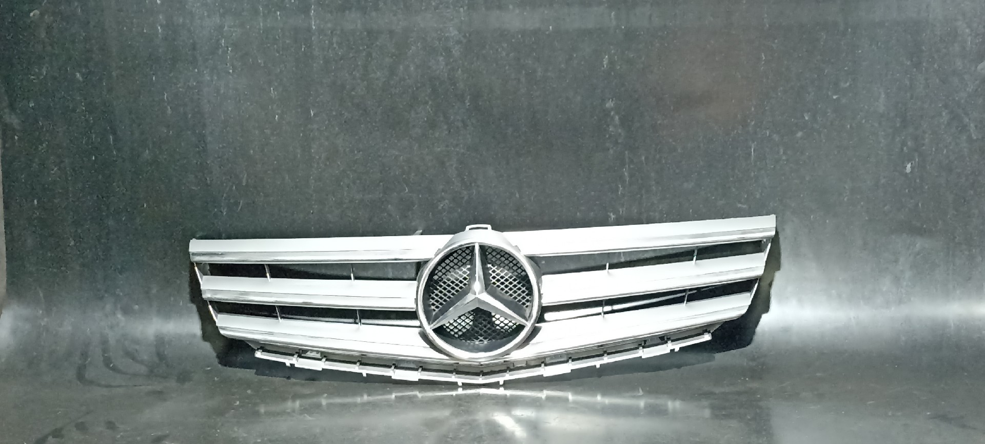 Grelha Frontal MERCEDES-BENZ B-CLASS (W245) | 05 - 11