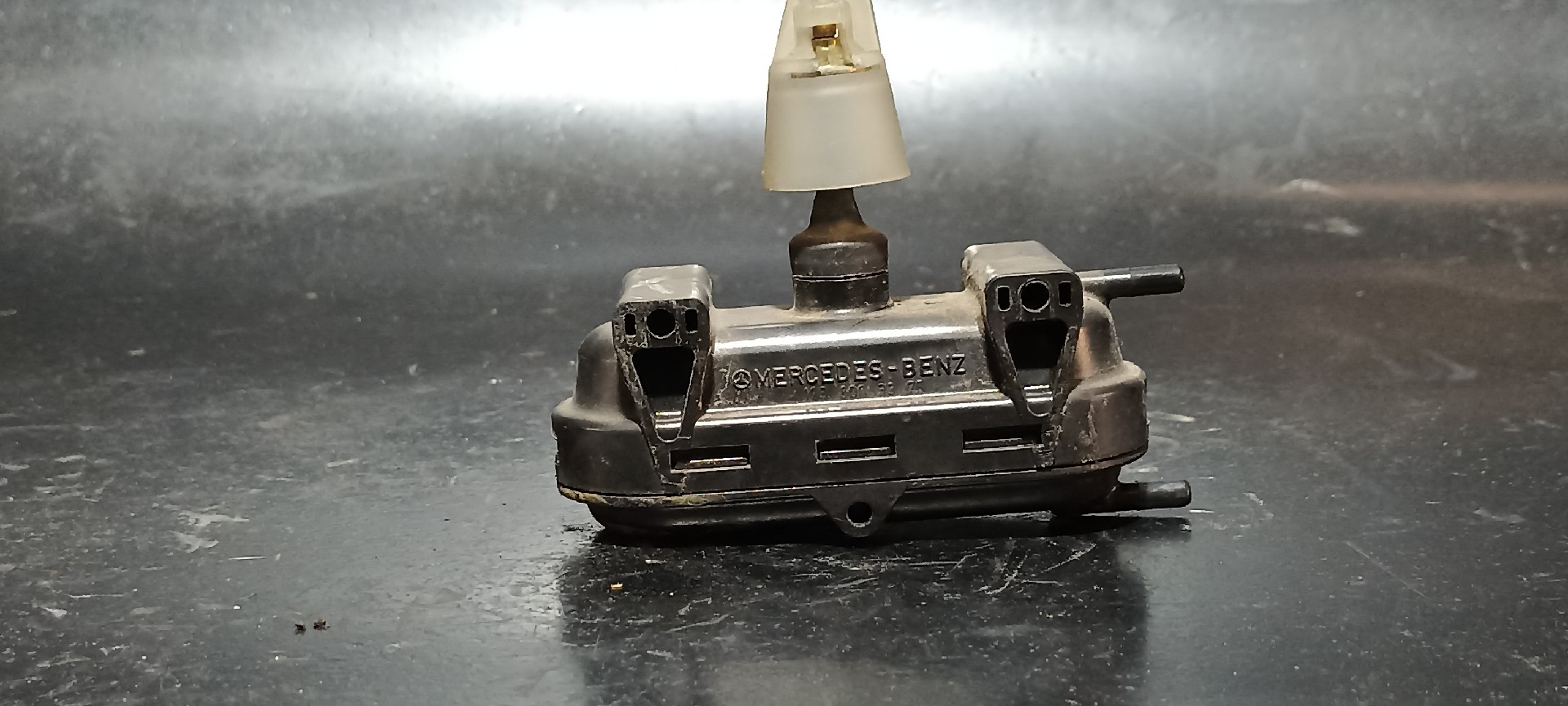 Pistola Fecho MERCEDES-BENZ TRÊS VOLUMES (W123) | 76 - 85