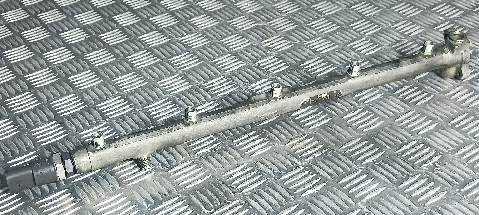 Regua de Injecao MERCEDES-BENZ C-CLASS (W203) | 00 - 07