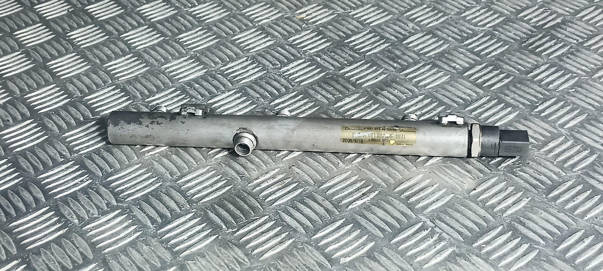 Regua de Injecao MERCEDES-BENZ SPRINTER 3-t Camião de plataforma/chassis (906) | 06 - 