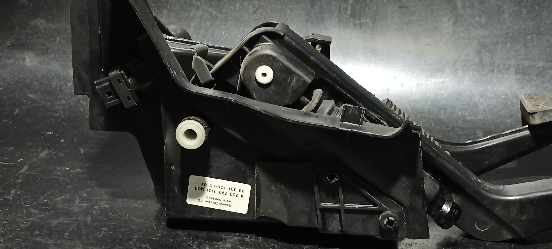 Conjunto de Pedais MERCEDES-BENZ C-CLASS (W203) | 00 - 07 Imagem-1