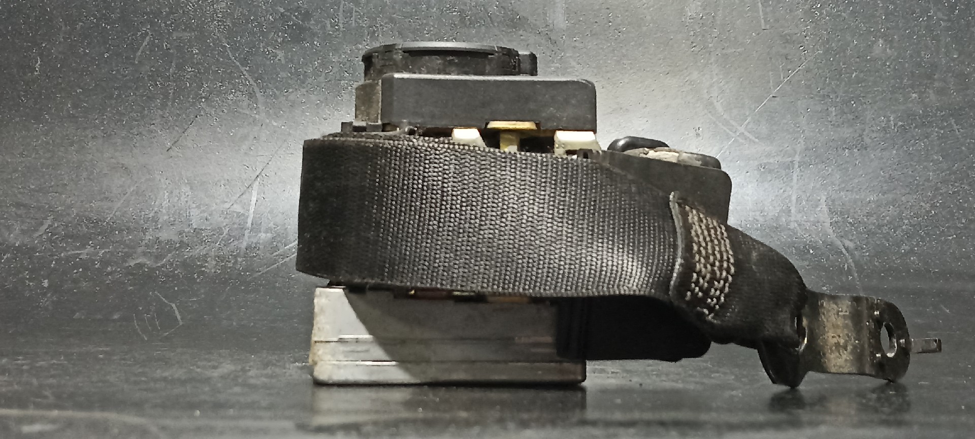 Cinto / Pré-tensor MERCEDES-BENZ C-CLASS (W203) | 00 - 07 Imagem-1