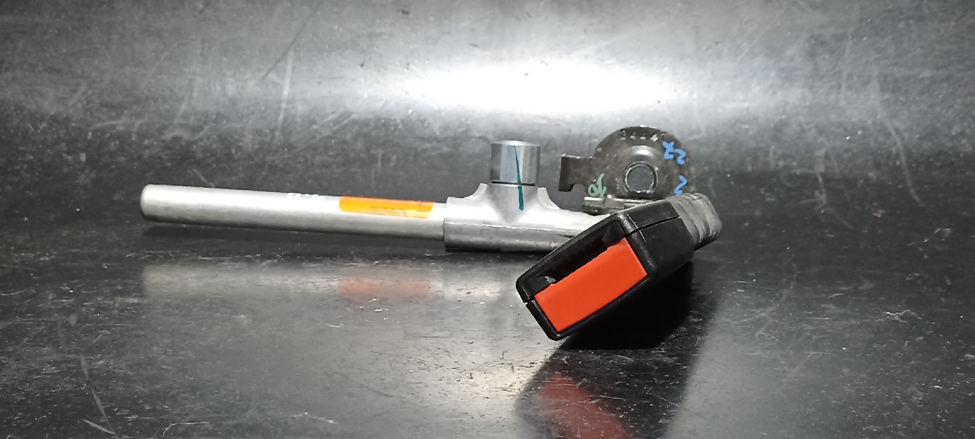 Encaixe Cinto MERCEDES-BENZ CLK (C209) | 02 - 10