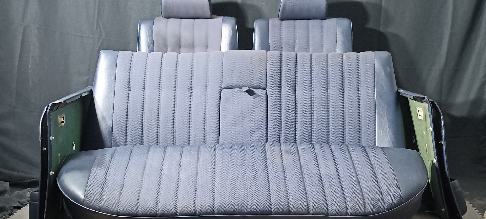 Interior Completo MERCEDES-BENZ TRÊS VOLUMES (W123) | 76 - 85